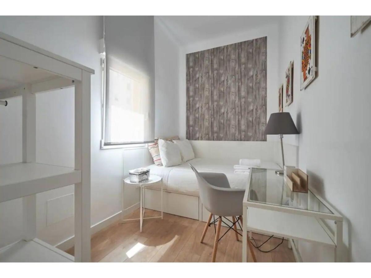 Retiro Park Apartments มาดริด ภายนอก รูปภาพ